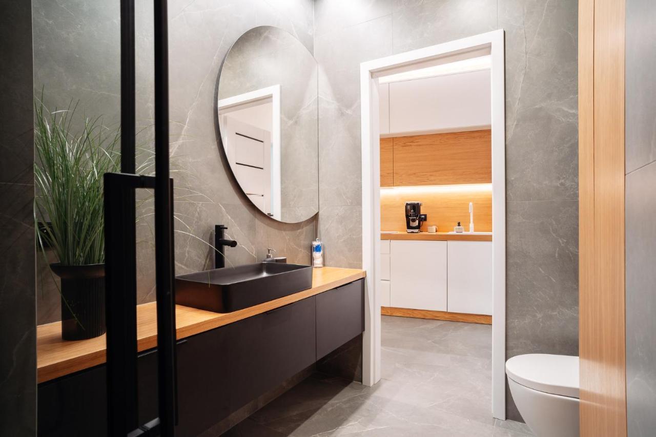 Main Square Apartments - Loftaffair คราคูฟ ภายนอก รูปภาพ