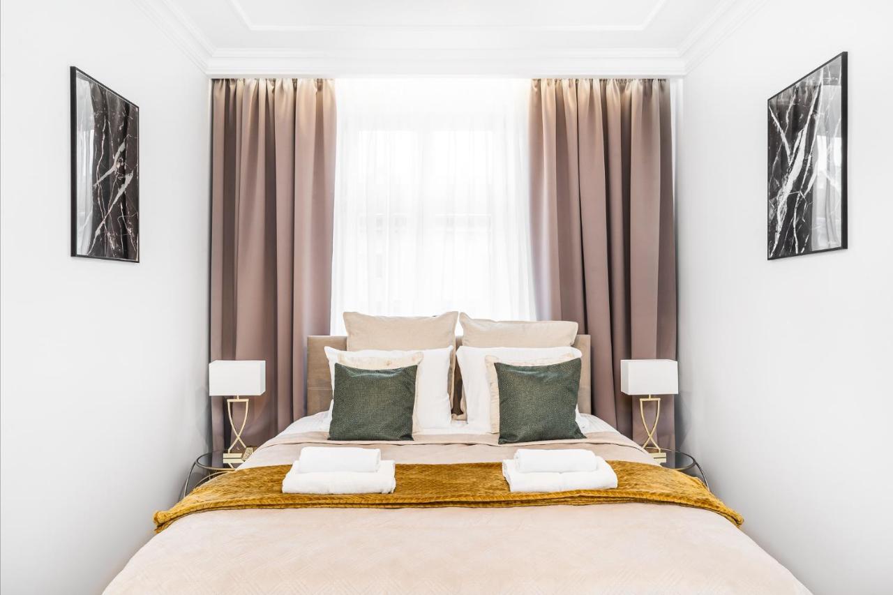 Main Square Apartments - Loftaffair คราคูฟ ภายนอก รูปภาพ